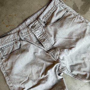 Y2K / Grey Stonewashed Levi 562’s Denim Jeans
